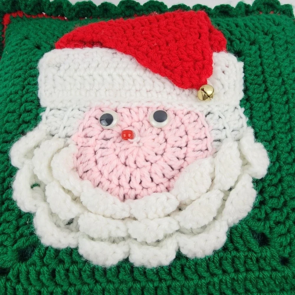 Crochet Santa Pillow 14